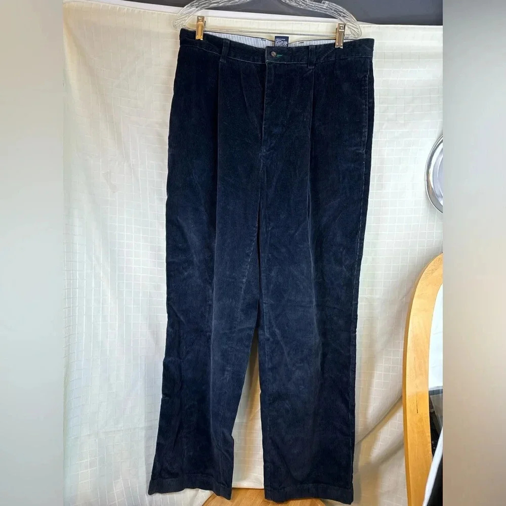 Men’s Tommy Hilfiger Navy Blue pleated Corduroy Pants 34x32 Work Casual Warm